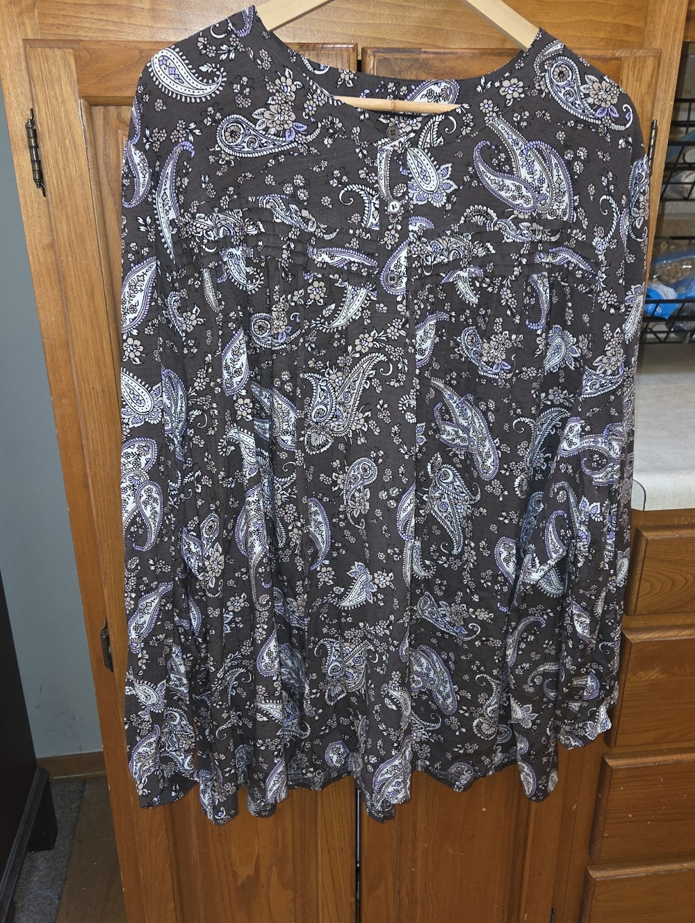 Lane Bryant new 30/32 gorgeous paisley blouse